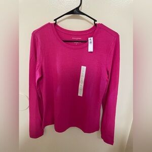 ✨NWT Banana Republic Timeless Tee Long Sleeve Size S